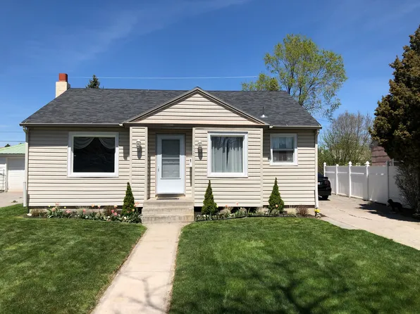 365 E 24th St, Idaho Falls, ID 83404