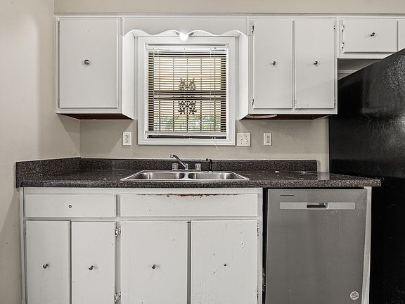 4th image of 3505 Coleman Rd