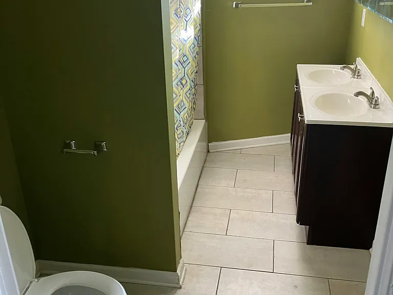 412 N Montgomery St #102 — Photo 3