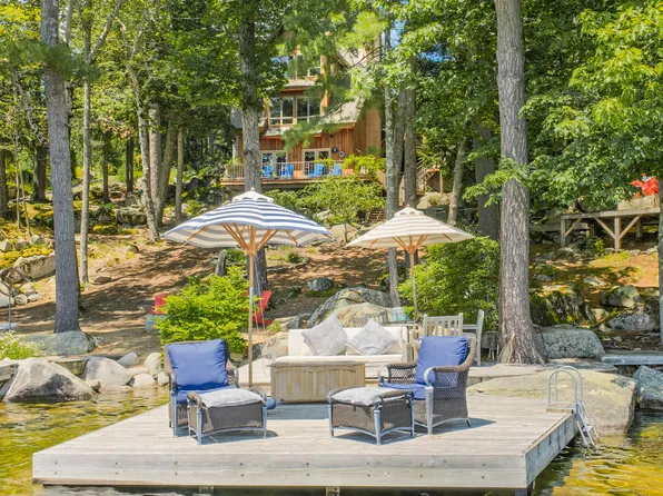 57 Andersen Road, Raymond, ME 04071