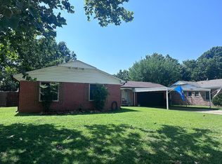 1737 Winchester St, Ardmore, OK 73401