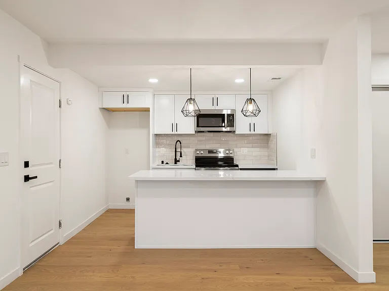 5550 E Knoll Dr — Photo 18