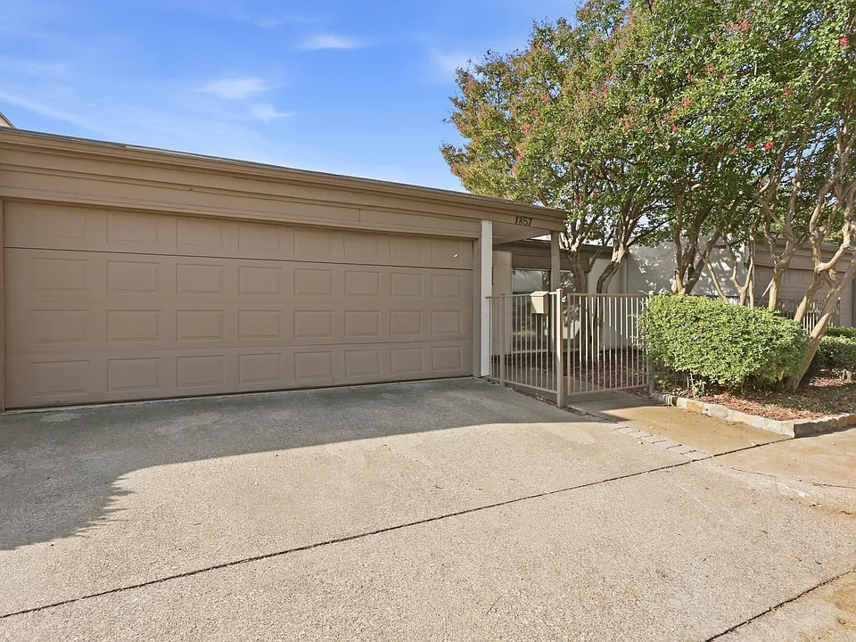 1857 Place One Ln