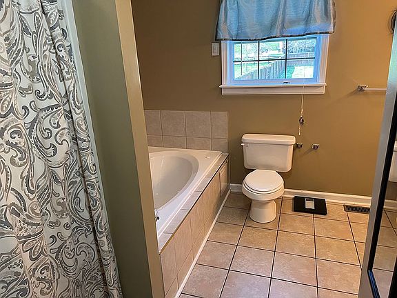 4th image of 109 Shirdell Dr