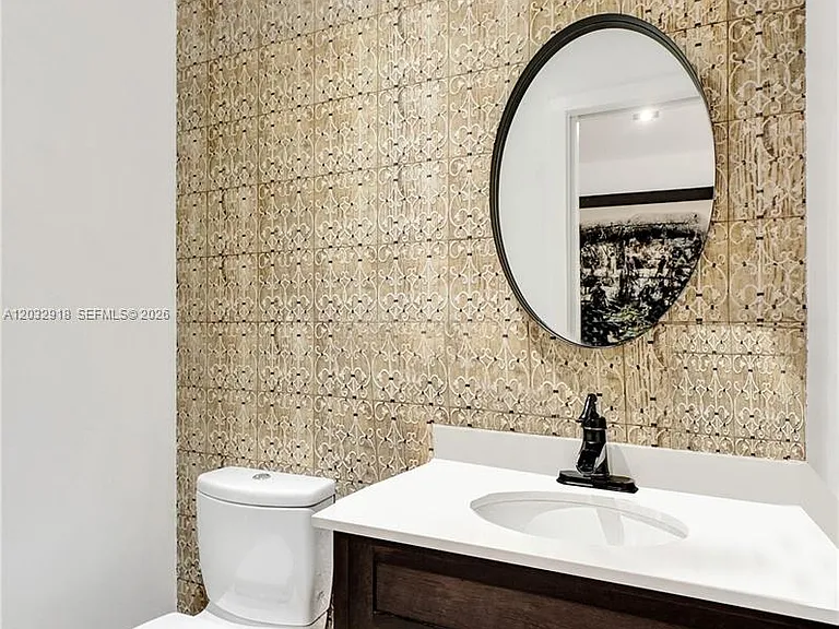 2075 Ixora Rd — Photo 31