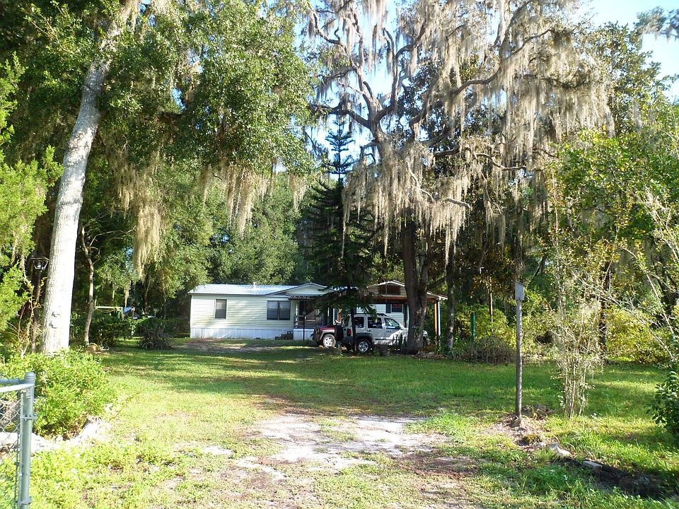 1st image of 4761 E Dartmouth Ln