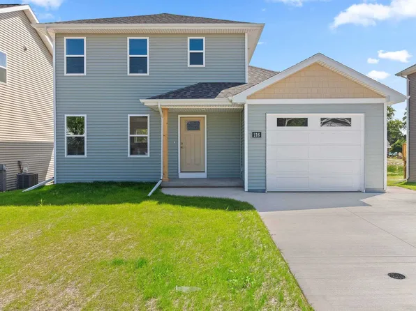216 Fairview Ln, Chilton, WI 53014