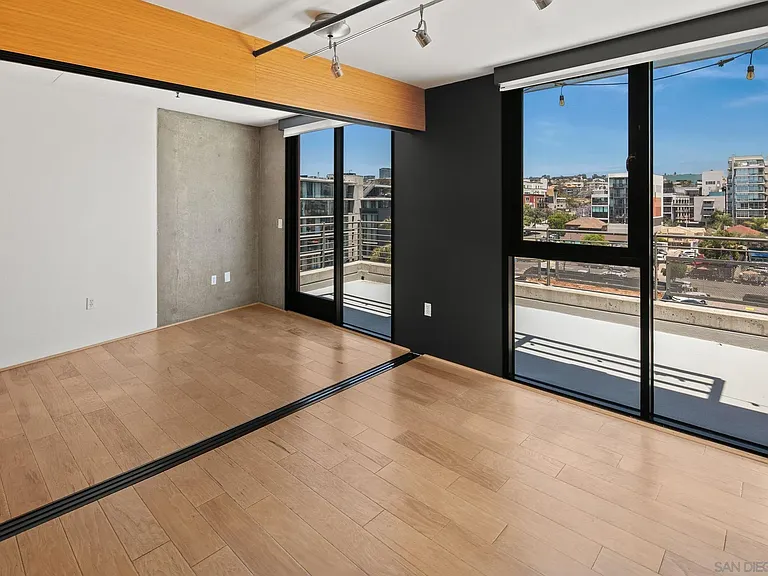 1780 Kettner Blvd #802 — Photo 32