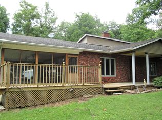 5451 Big Four Rd, Clay City, IL 62824