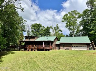 219 Log Cabin Ln, Gray, TN 37615