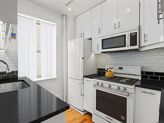5th image of 200 Pinehurst Ave APT 5F
