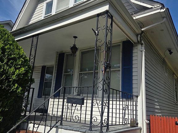 4th image of 80 Freeman St
