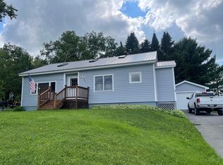 29 Summit St, Limestone, ME 04750