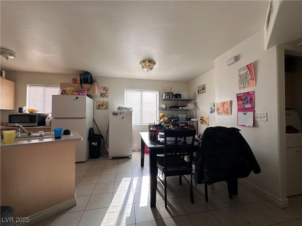 north-las-vegas-nevada-447297631 picture