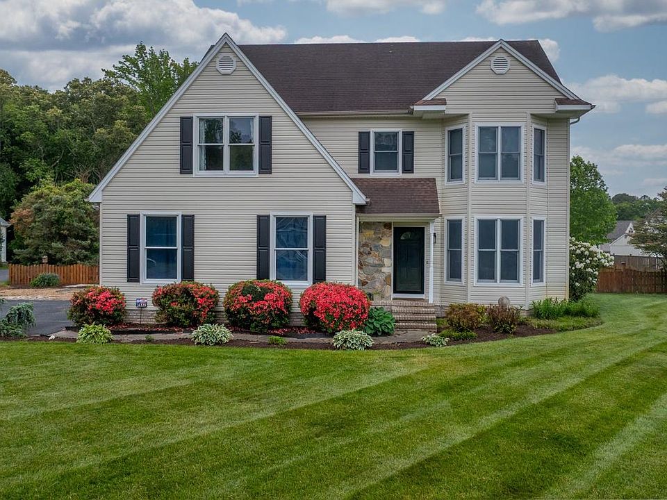 1st image of 26339 Wolfe Creek Dr