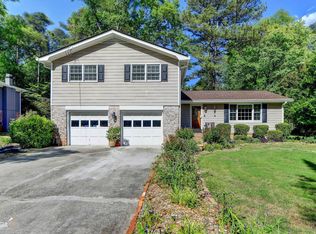 2926 Cardinal Lake Cir, Duluth, GA 30096