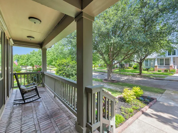 8516 Hudson St, North Richland Hills, TX 76180