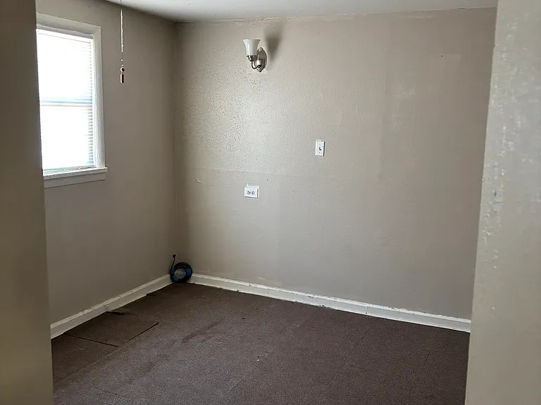 1375 S Broadway St #2 — Photo 6
