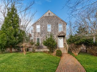 22 McElnea St, East Hampton, NY 11937