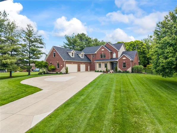 1234 W Lower Springboro Rd, Springboro, OH 45066