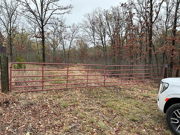 4th image of 000 N State Highway 125