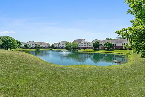 Gateway Lakes Photo 1