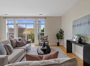 1550 N Warren Ave APT 304, Milwaukee, WI 53202