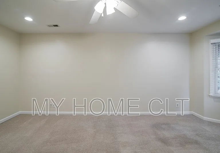 807 Greenleaf Ave #1 — Photo 21