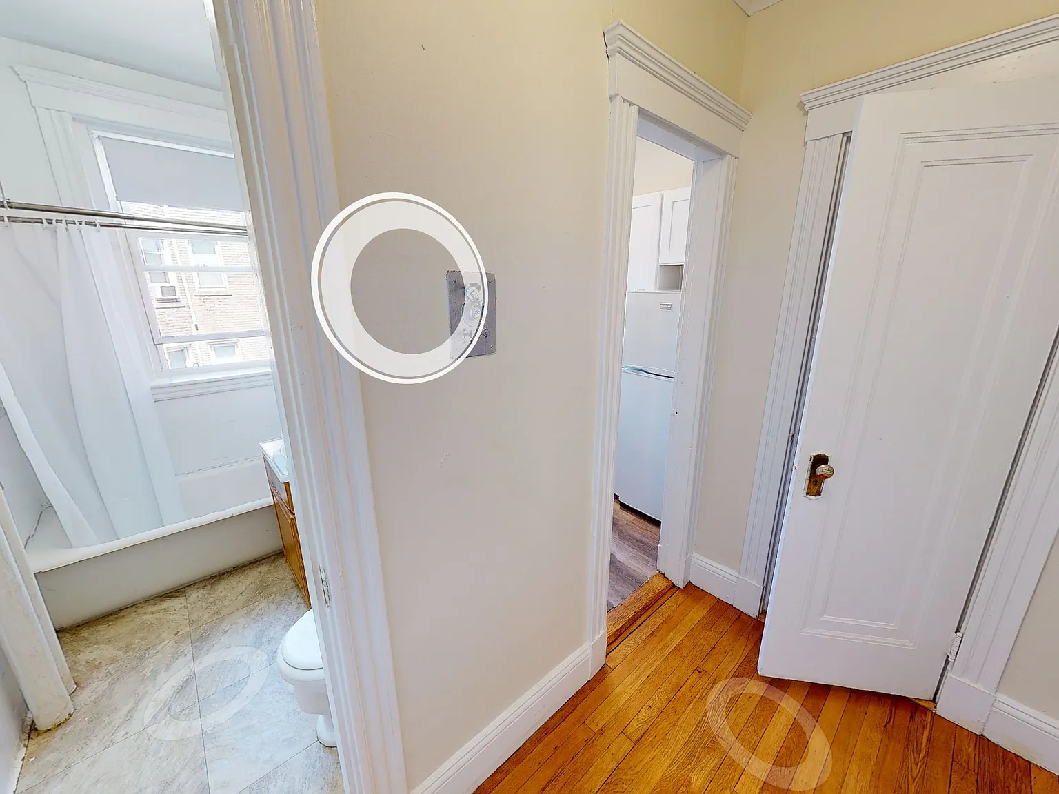 Studio, 9999 sqft, $2,185 — Photo 3