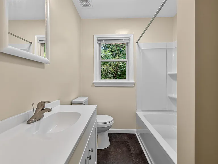 1272 Rio Rd E — Photo 15