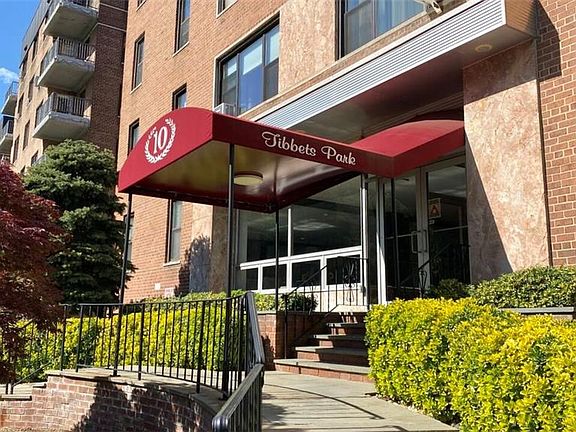2nd image of 10 N Broadway APT 4H
