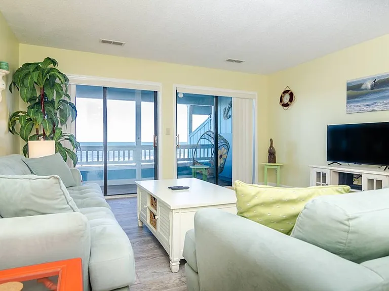 1437 S Fort Fisher Blvd #B-1 — Photo 3
