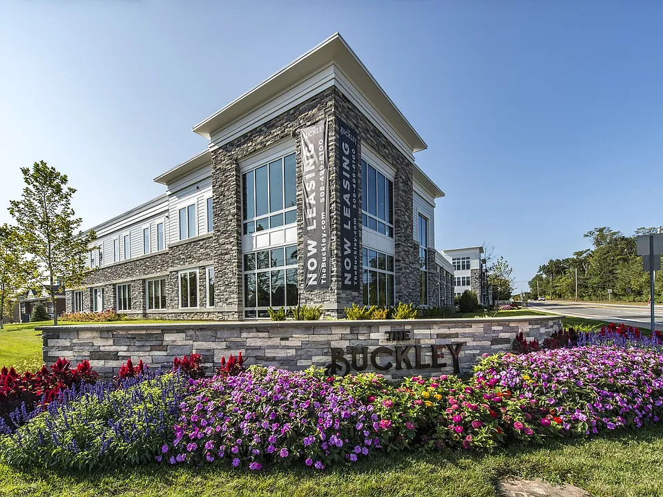 Front Entrance View