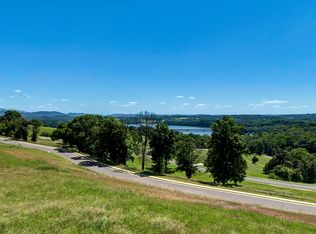 257 Ridgeline Ct, Morristown, TN 37814