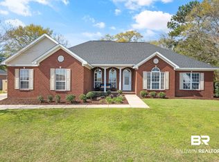 25650 Lakeland Dr, Loxley, AL 36551