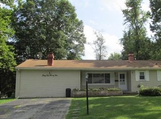 3495 E Meadow Ln, Decatur, IL 62521