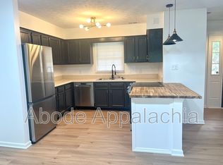 531 Cedar Creek Rd APT 9, Pikeville, KY 41501