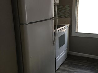 68-77 Au St APT 2C, Waialua, HI 96791