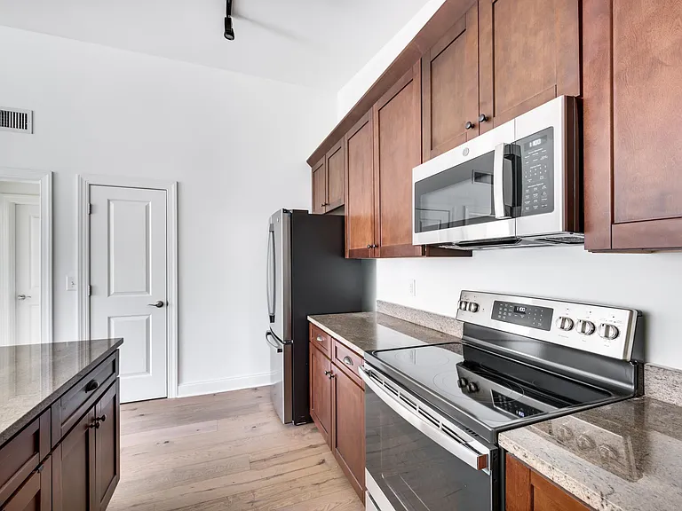 3128 Belwood St #201 — Photo 18