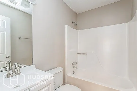 649 Fernstone Trl — Photo 10