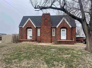 526 S Grant St, Enid, OK 73703