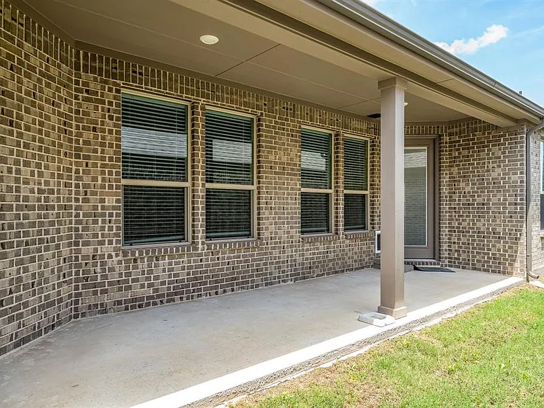 605 Boardwalk Way — Photo 29