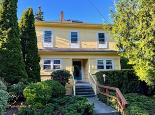 1763 NW 60th St APT 2, Seattle, WA 98107