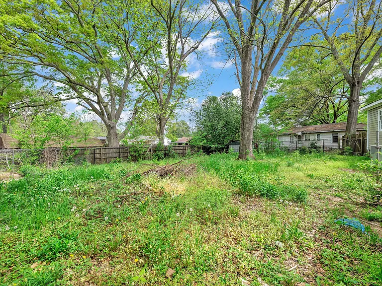 3027 Cora Ave — Photo 26