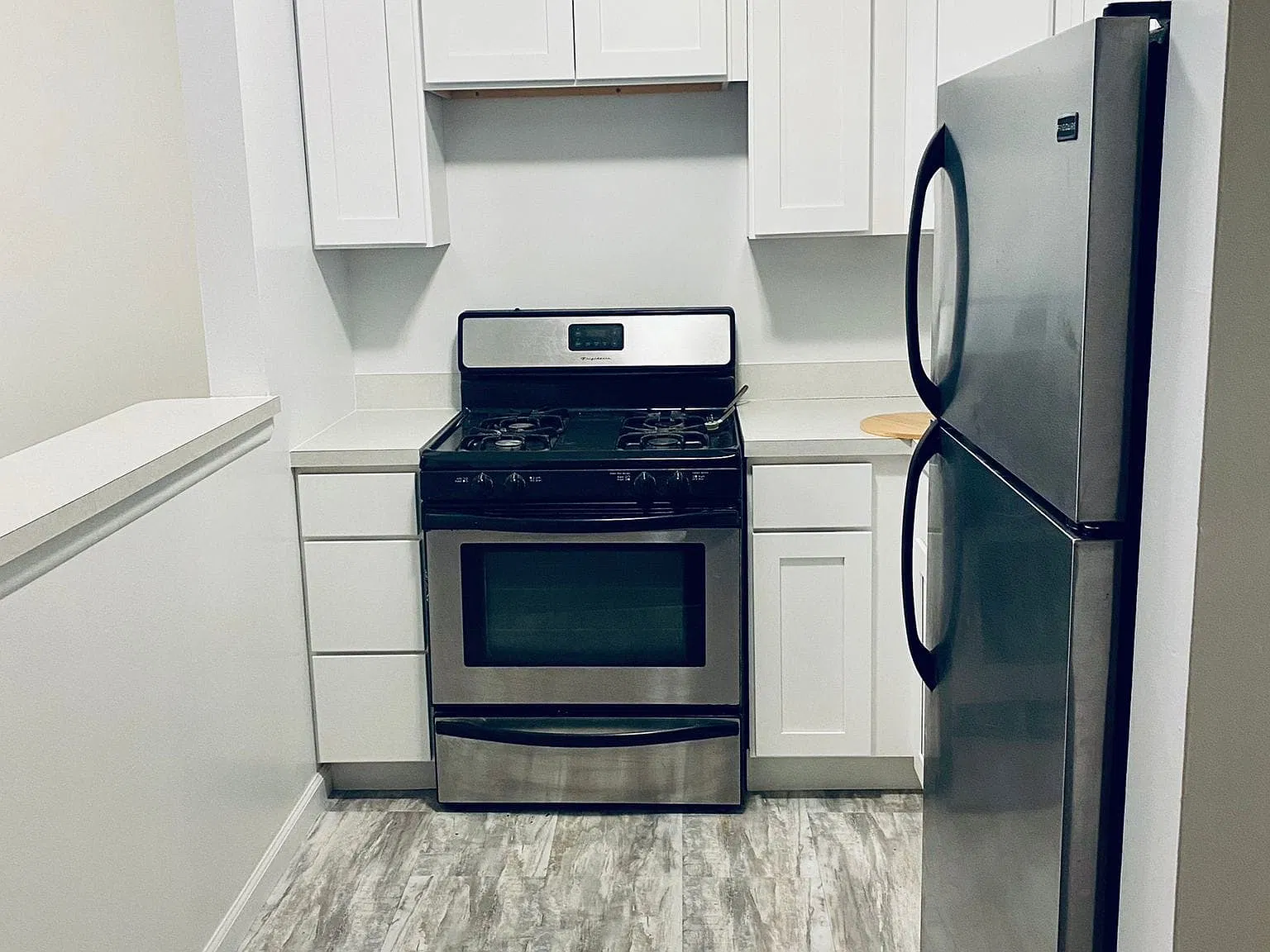 2 bed, $2,500 — Photo 2