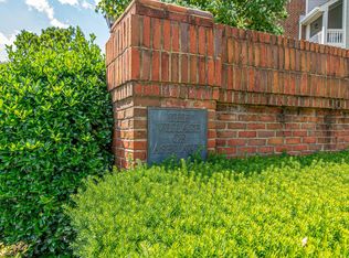 211 Ashlawn Ct, Nashville, TN 37215