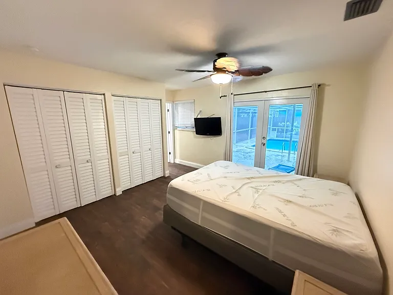 6 Atlantic Ave — Photo 3