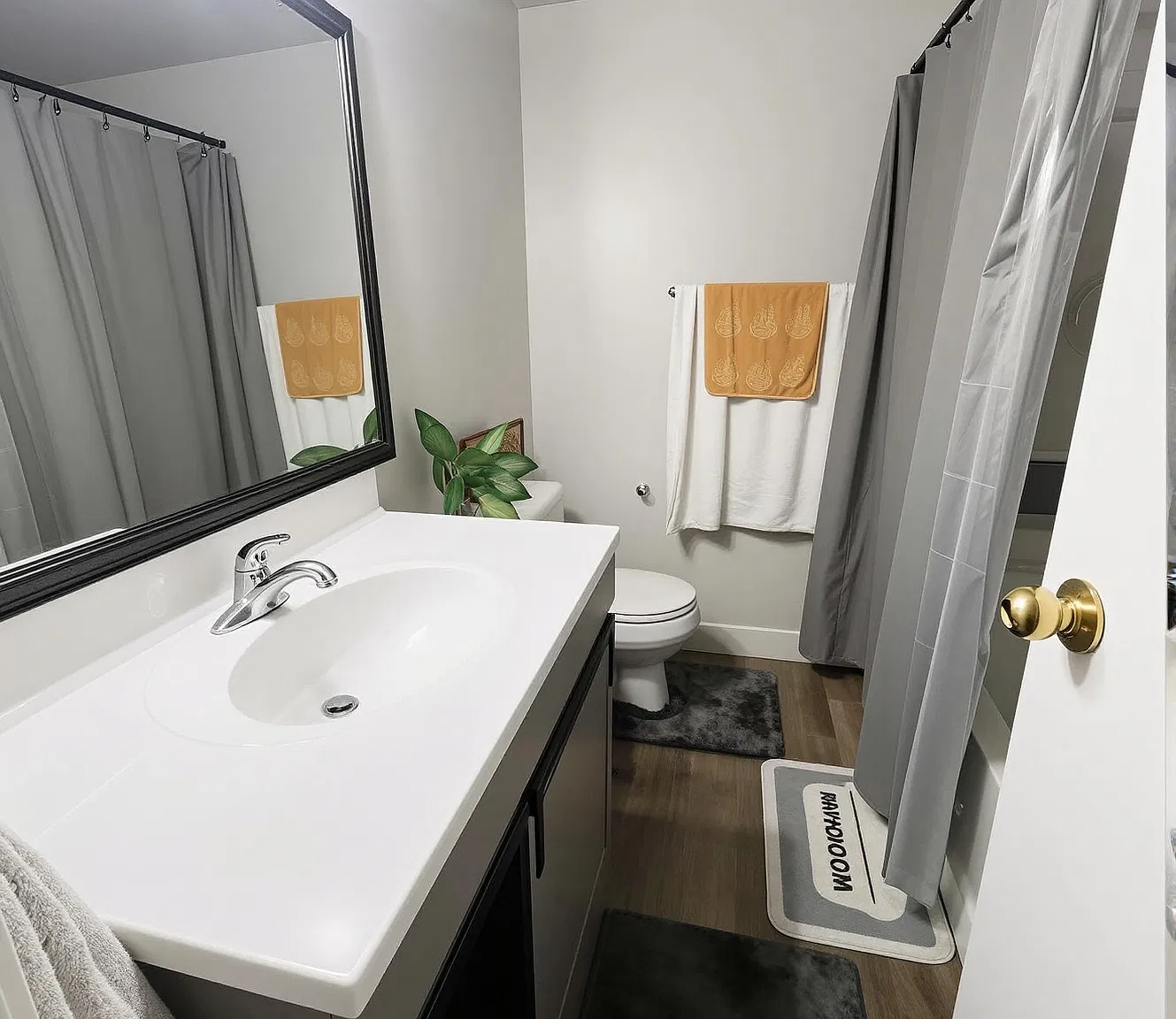 3 bed, 1.5 bath, $2,150 — Photo 4