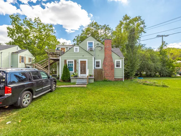 140 Sequoia Dr, Chattanooga, TN 37411