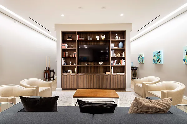 Sold by Compass | media 23